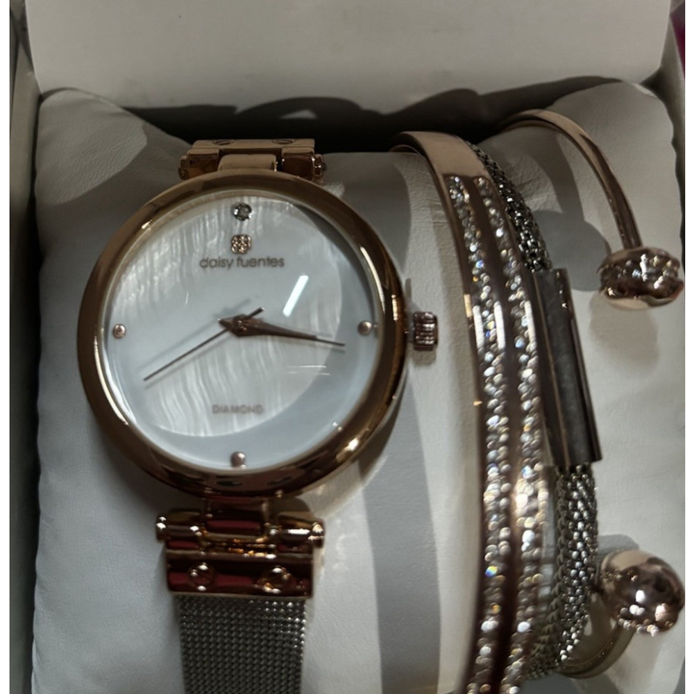 Daisy Fuentes Womens Elegant Style Two tone Rose Gold/Silver Watch Set DF202TTRG - Picture 5 of 7